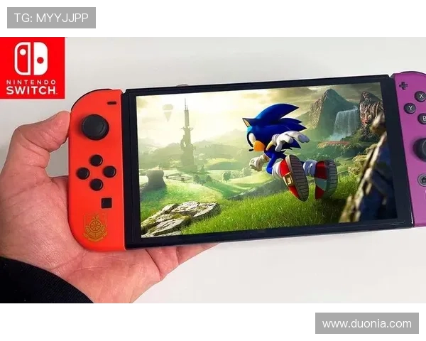 限量版Switch OLED宝可梦剑盾游戏卡设计细节与收藏价值解析